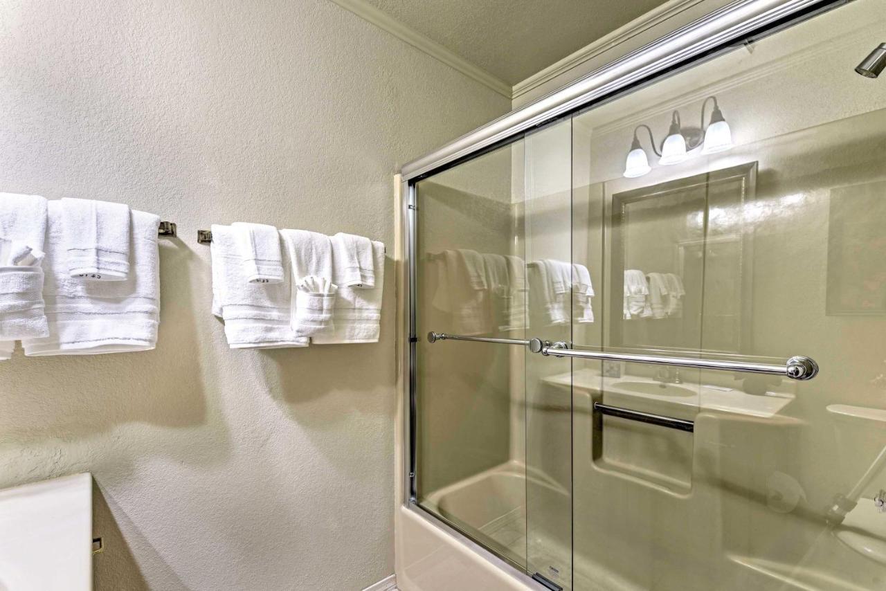 Red River Townhome With Balcony And Mtn Views! Exterior foto