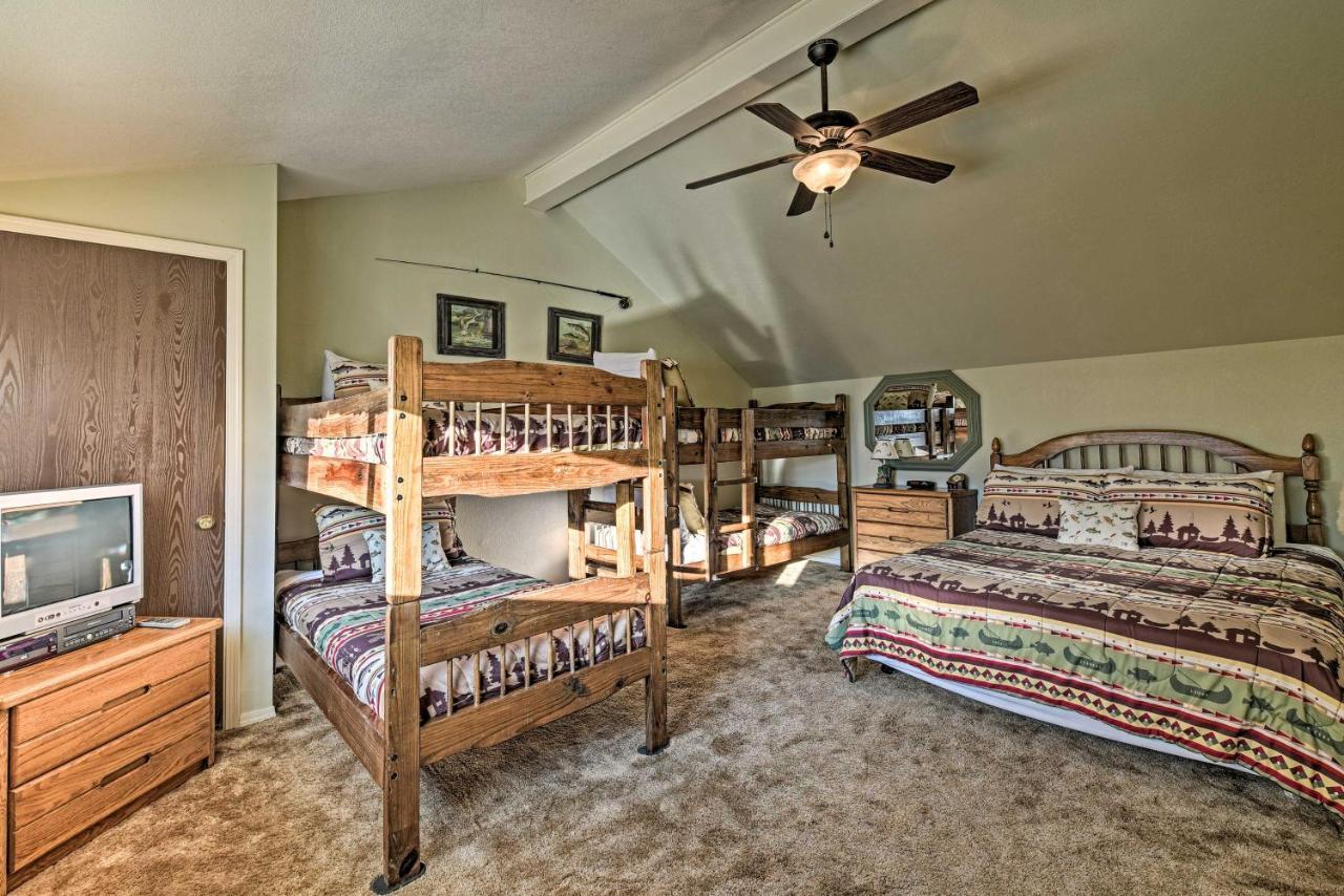 Red River Townhome With Balcony And Mtn Views! Exterior foto